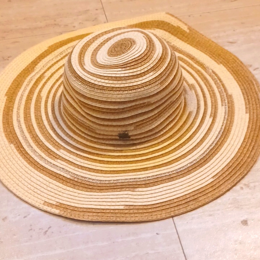 Island Beach Wide Brim Sun Hat